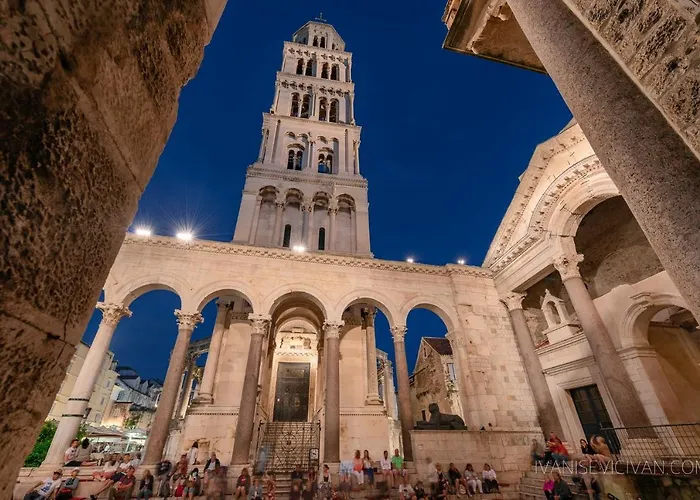 Seven Minute Walk To Old Town Split